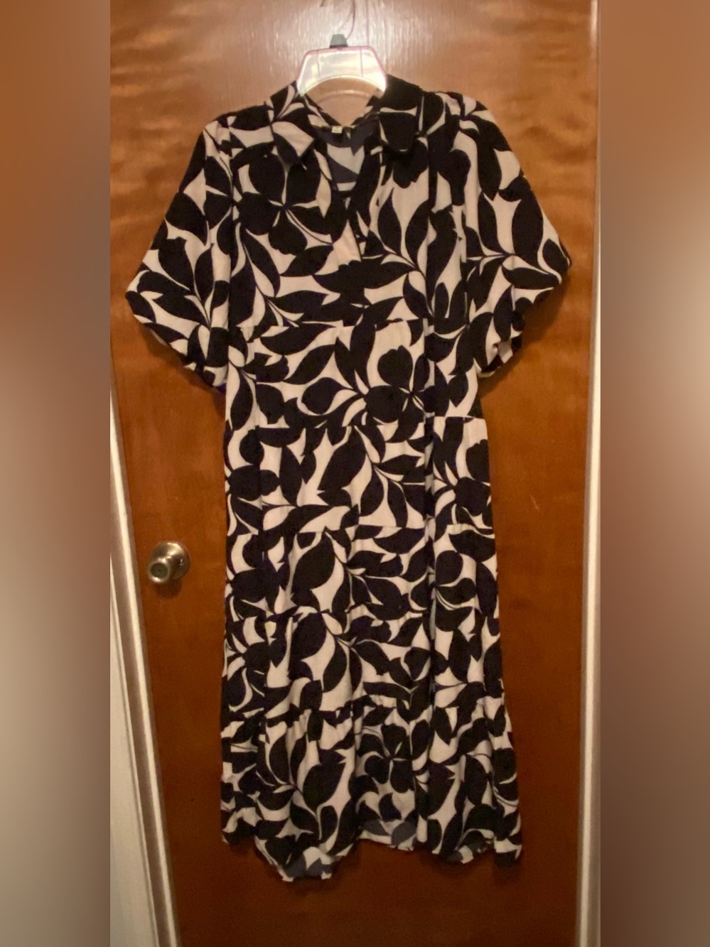 Umgee Black and Cream Midi Dress